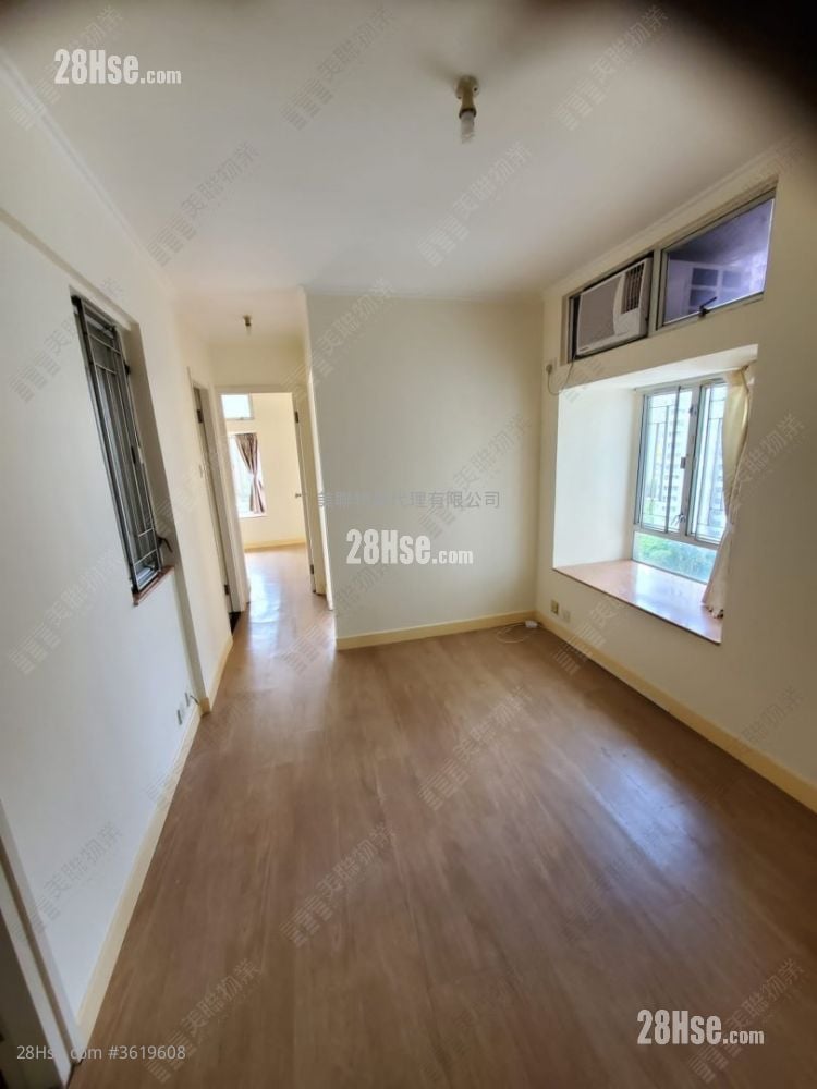 Greenfield Garden Rental 2 Bedrooms , 1 Bathroom 386 ft²