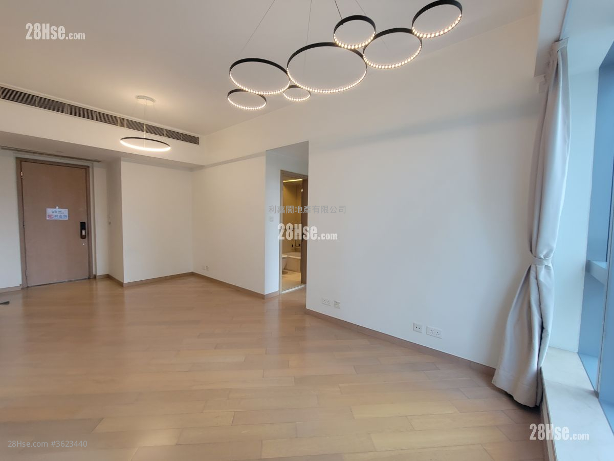 The Cullinan Rental 3 Bedrooms , 2 Bathrooms 872 ft² The Cullinan Rental 3 Bedrooms , 2 Bathrooms 872 ft²