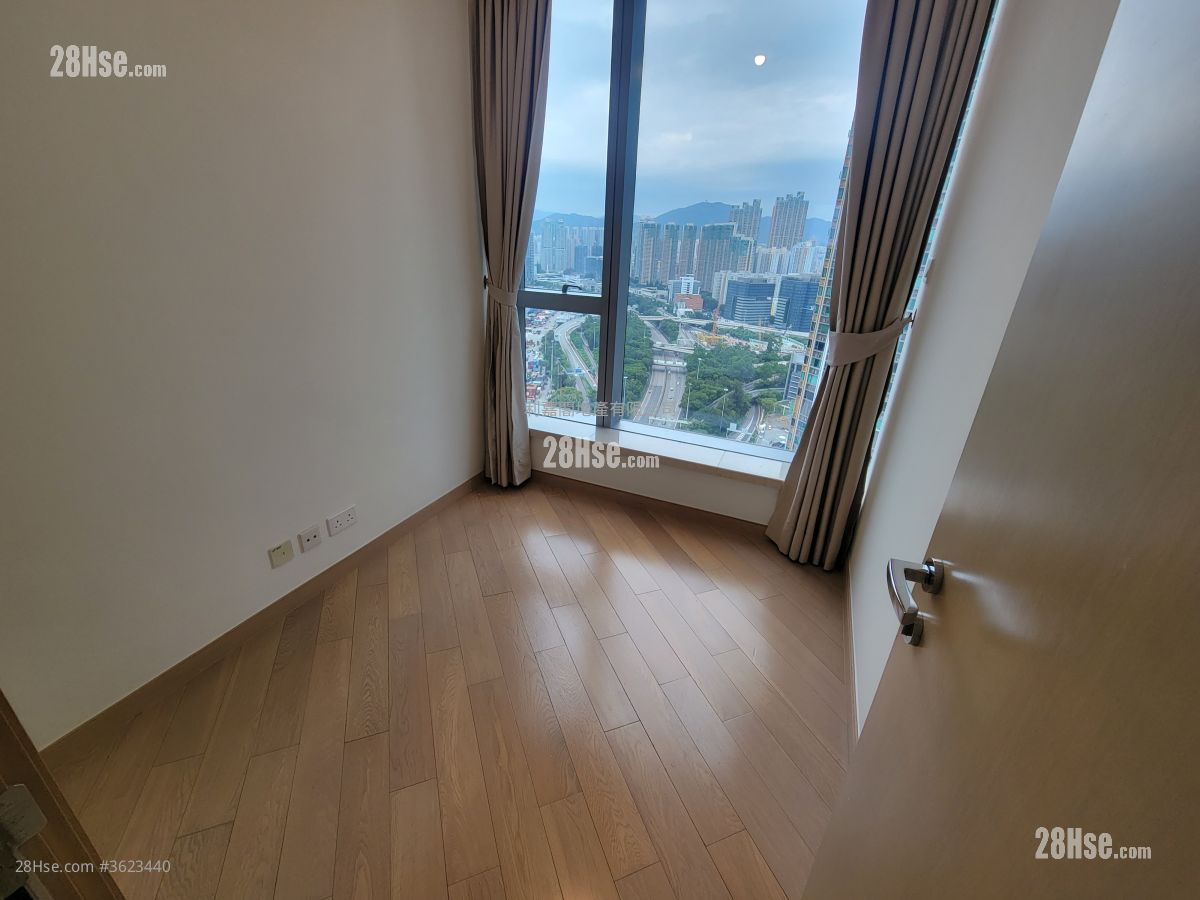 The Cullinan Rental 3 Bedrooms , 2 Bathrooms 872 ft² The Cullinan Rental 3 Bedrooms , 2 Bathrooms 872 ft²