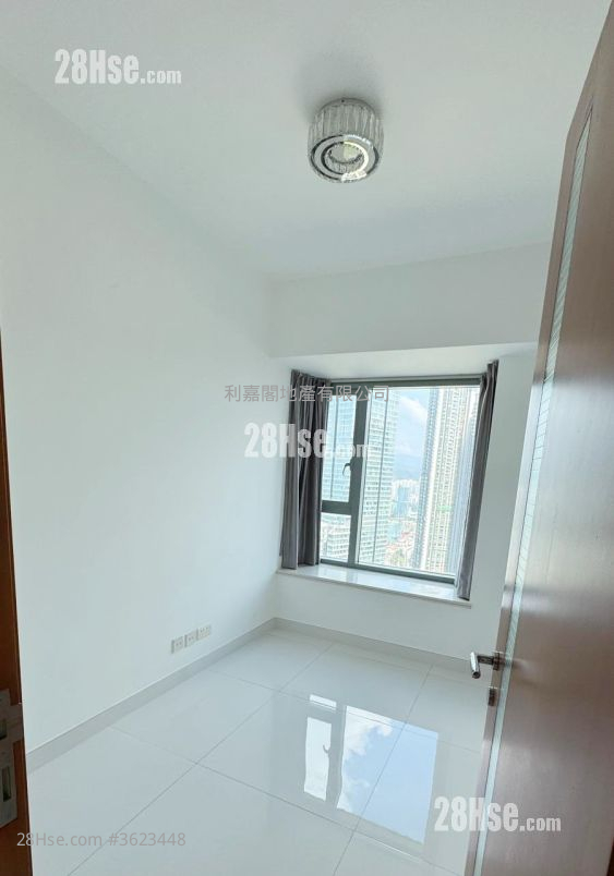 The Harbourside Rental 2 Bedrooms , 2 Bathrooms 804 ft² The Harbourside Rental 2 Bedrooms , 2 Bathrooms 804 ft²