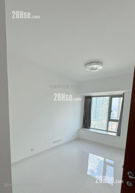 The Harbourside Rental 2 Bedrooms , 2 Bathrooms 804 ft² The Harbourside Rental 2 Bedrooms , 2 Bathrooms 804 ft²