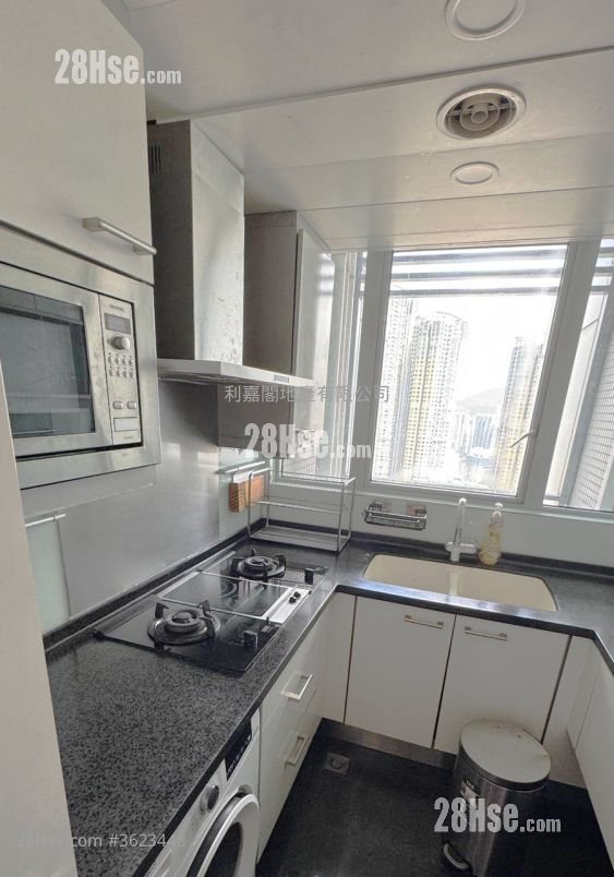 The Harbourside Rental 2 Bedrooms , 2 Bathrooms 804 ft² The Harbourside Rental 2 Bedrooms , 2 Bathrooms 804 ft²