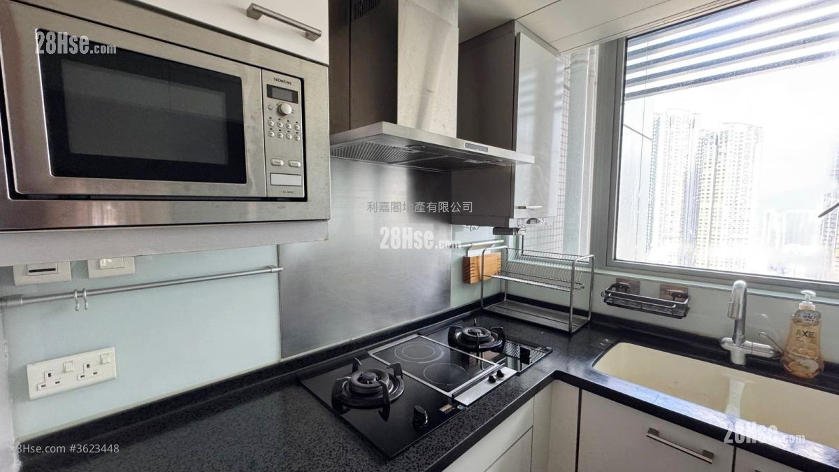 The Harbourside Rental 2 Bedrooms , 2 Bathrooms 804 ft² The Harbourside Rental 2 Bedrooms , 2 Bathrooms 804 ft²