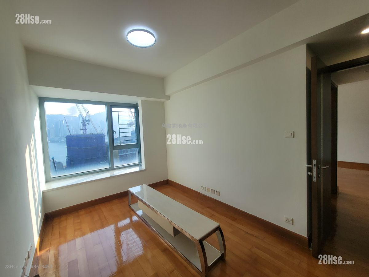 The Harbourside Rental 2 Bedrooms , 2 Bathrooms 750 ft² The Harbourside Rental 2 Bedrooms , 2 Bathrooms 750 ft²