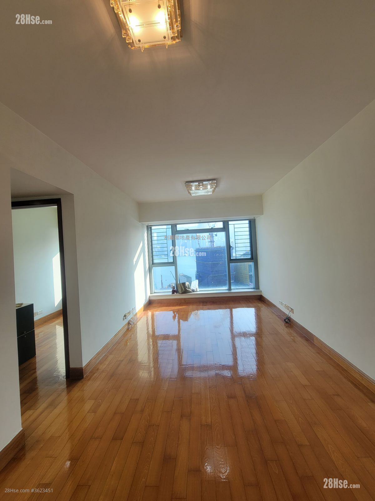 The Harbourside Rental 2 Bedrooms , 2 Bathrooms 750 ft² The Harbourside Rental 2 Bedrooms , 2 Bathrooms 750 ft²