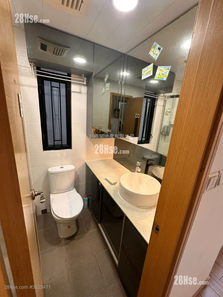 New Town Plaza Rental 2 Bedrooms , 2 Bathrooms 645 ft² New Town Plaza Rental 2 Bedrooms , 2 Bathrooms 645 ft²