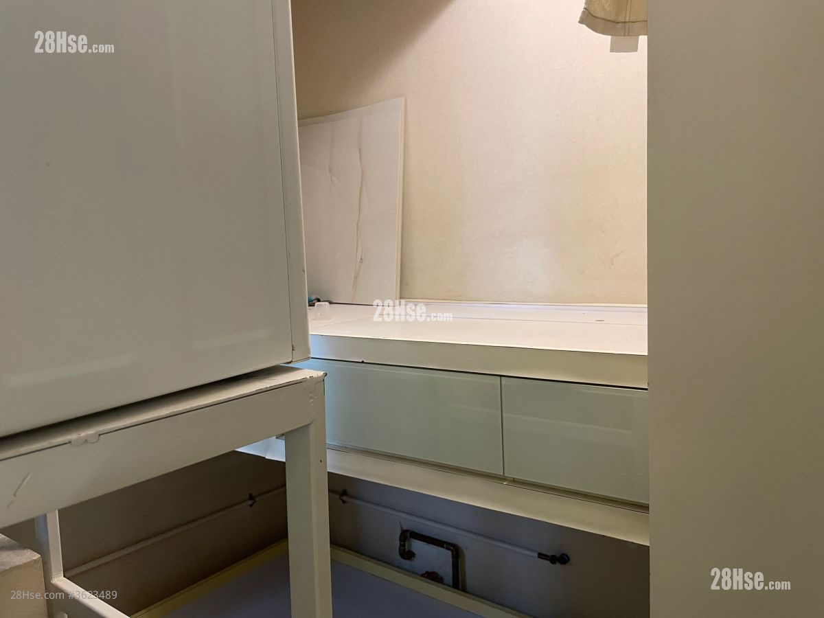 麗港城 租盤 3 房 , 2 浴室 1,265 平方呎 麗港城 租盤 3 房 , 2 浴室 1,265 平方呎