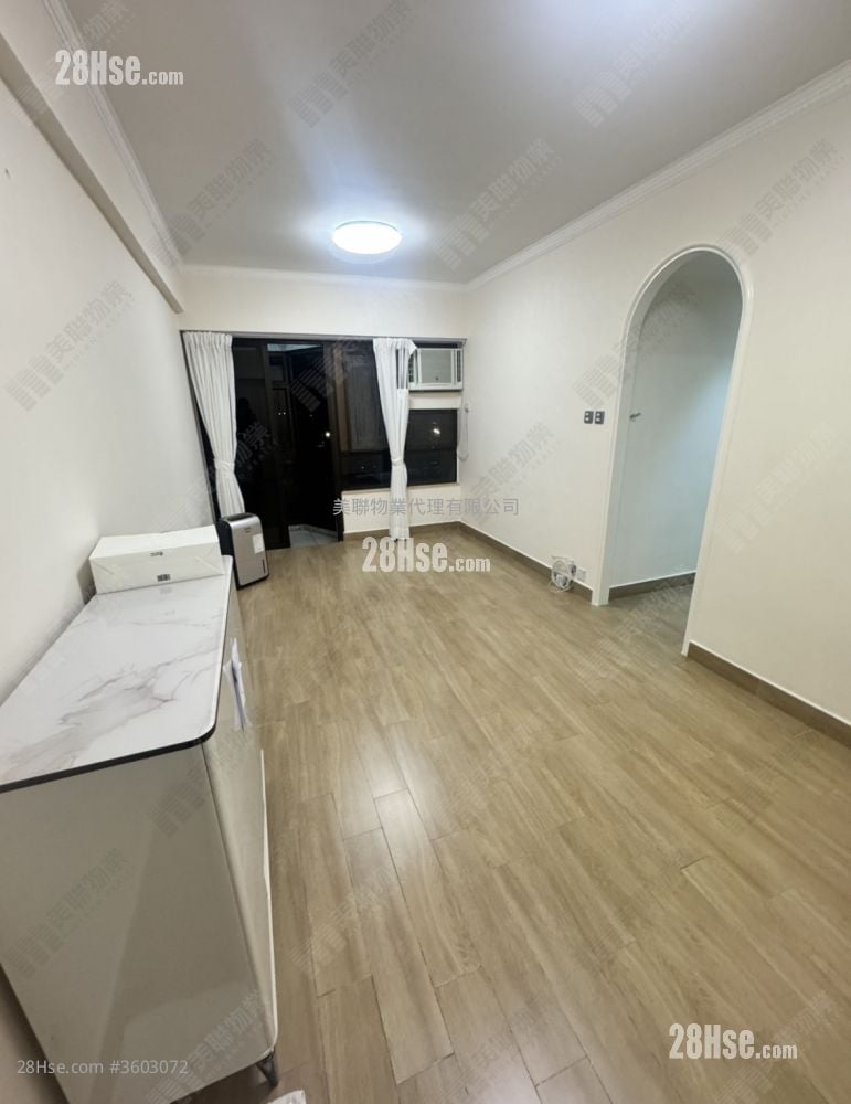 Shatin Plaza Rental 2 Bedrooms , 1 Bathroom 612 ft²