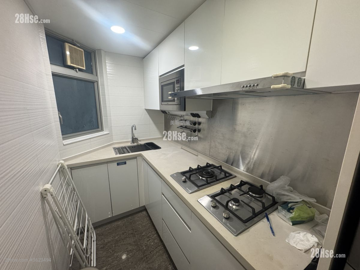 City Point Sell 2 Bedrooms , 1 Bathroom 485 ft² City Point Sell 2 Bedrooms , 1 Bathroom 485 ft²