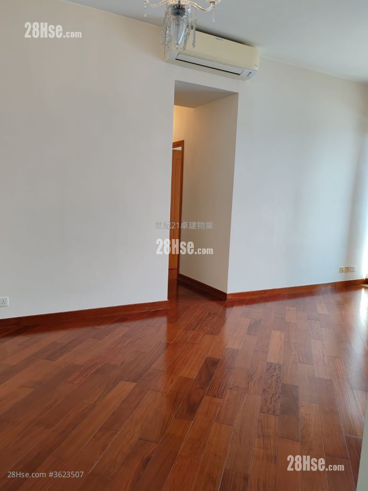 The Arch Rental 3 Bedrooms , 2 Bathrooms 841 ft² The Arch Rental 3 Bedrooms , 2 Bathrooms 841 ft²