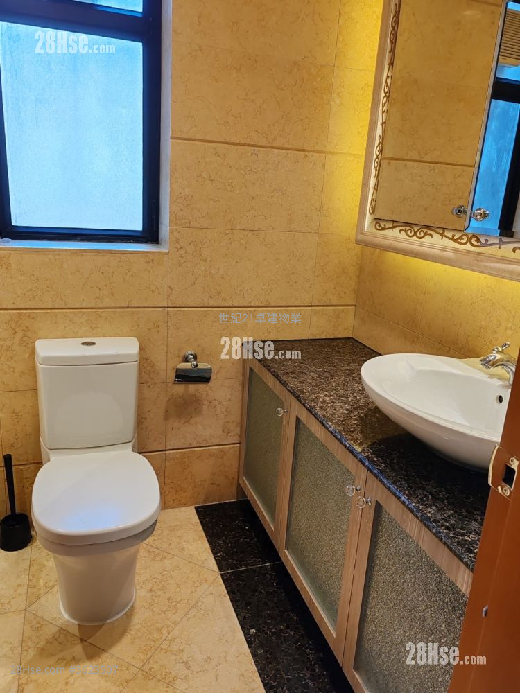 The Arch Rental 3 Bedrooms , 2 Bathrooms 841 ft² The Arch Rental 3 Bedrooms , 2 Bathrooms 841 ft²