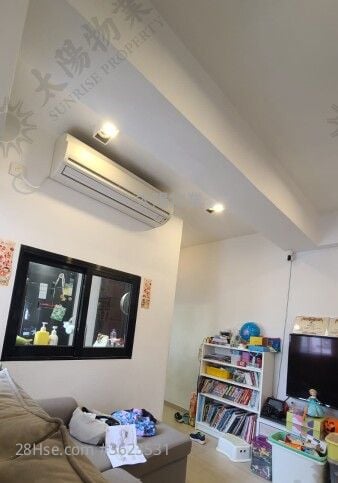 Whampoa Estate Sell 2 Bedrooms 453 ft²