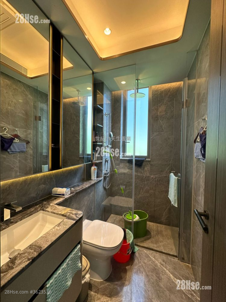 上源 售盤 5+ 房 , 5+ 浴室 2,707 平方呎 上源 售盤 5+ 房 , 5+ 浴室 2,707 平方呎