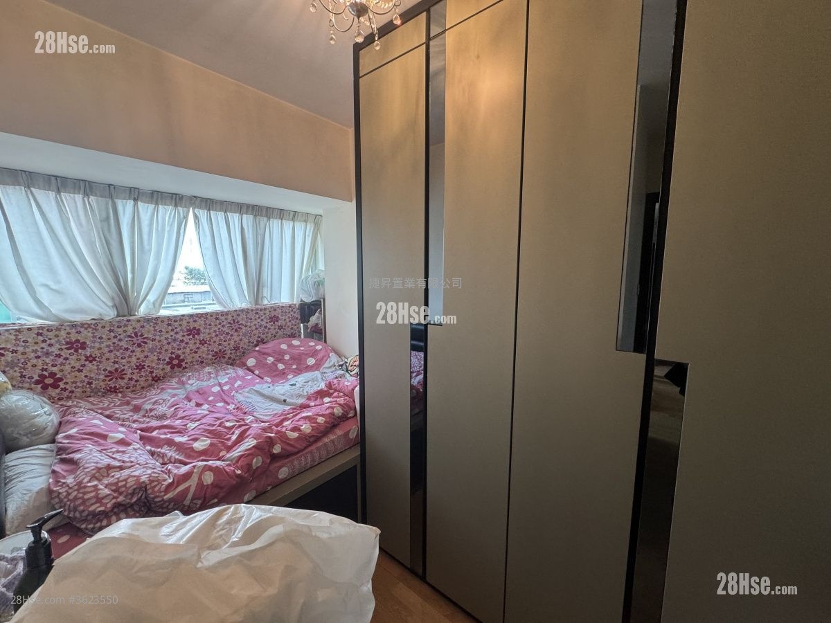 翔龍灣 售盤 2 房 , 1 浴室 384 平方呎 翔龍灣 售盤 2 房 , 1 浴室 384 平方呎