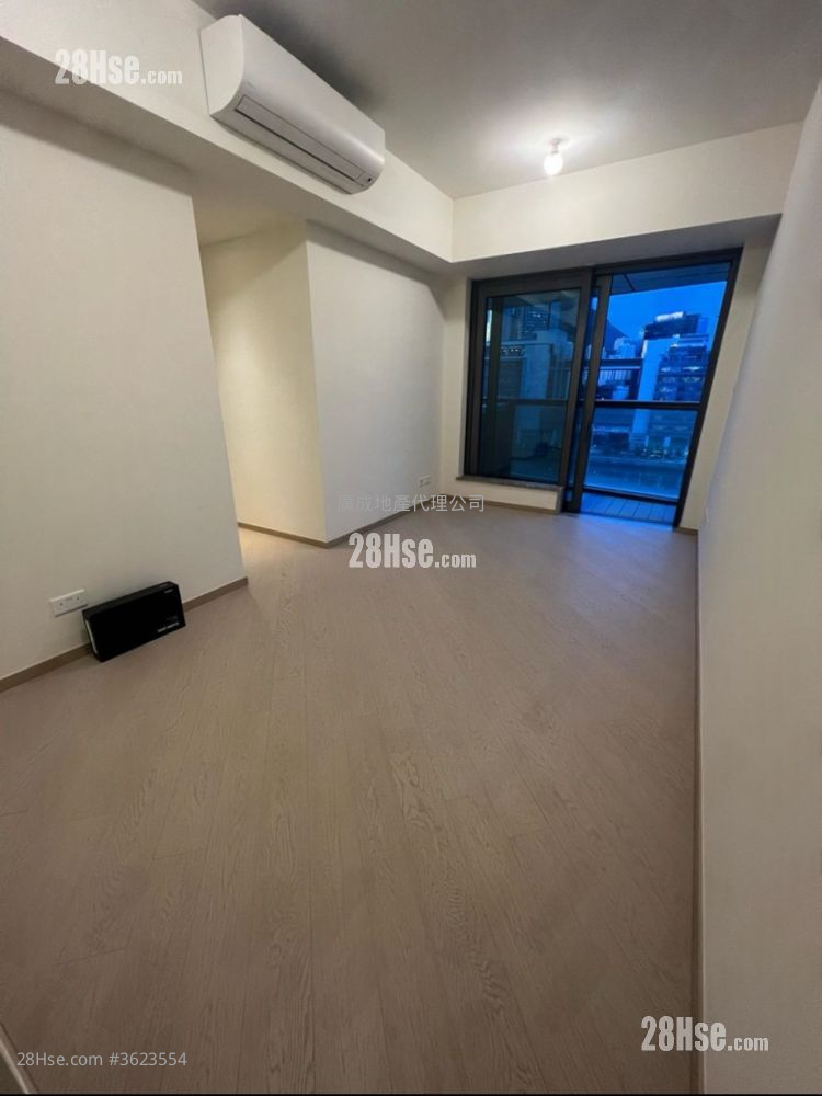 One Victoria Rental 3 Bedrooms , 2 Bathrooms 656 ft² One Victoria Rental 3 Bedrooms , 2 Bathrooms 656 ft²