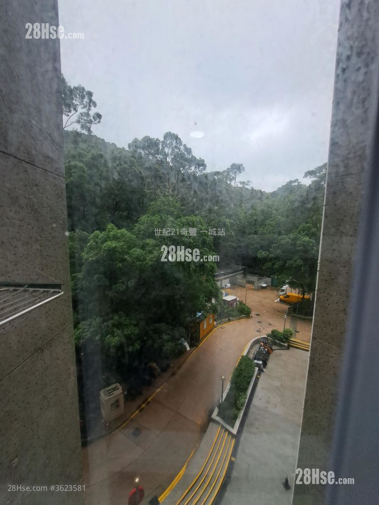 Kwong Yuen Estate Sell 3 Bedrooms , 1 Bathroom 544 ft² Kwong Yuen Estate Sell 3 Bedrooms , 1 Bathroom 544 ft²