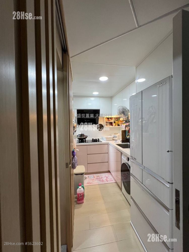 Kam Chun Court Sell 2 Bedrooms , 1 Bathroom 384 ft² Kam Chun Court Sell 2 Bedrooms , 1 Bathroom 384 ft²