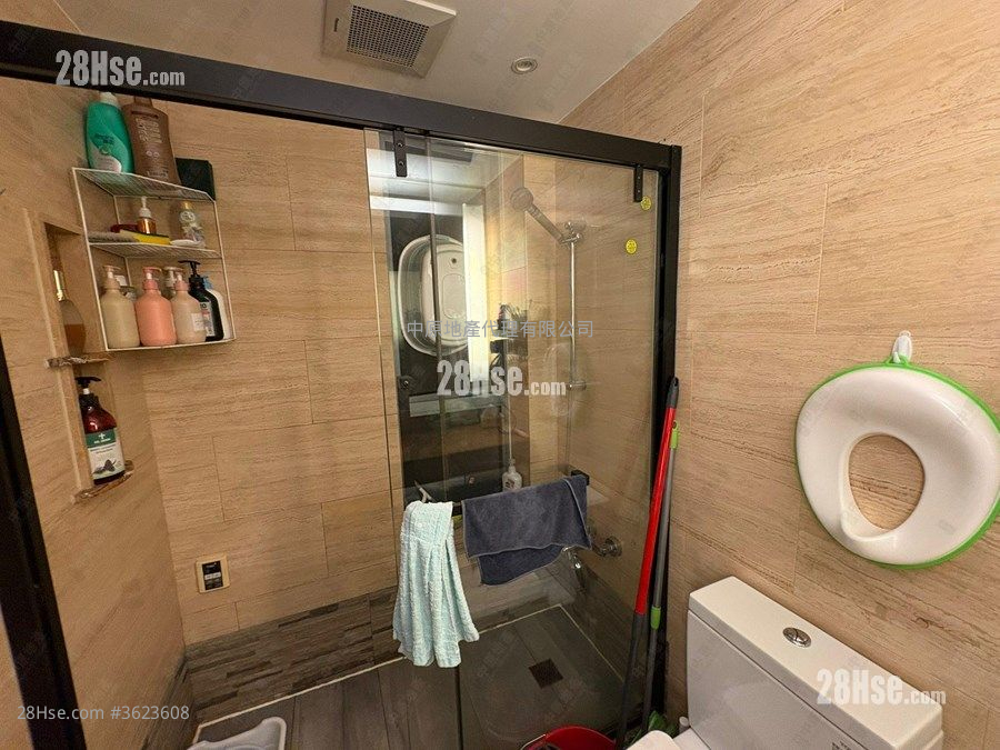 The Palazzo Sell 2 Bedrooms , 1 Bathroom 563 ft² The Palazzo Sell 2 Bedrooms , 1 Bathroom 563 ft²