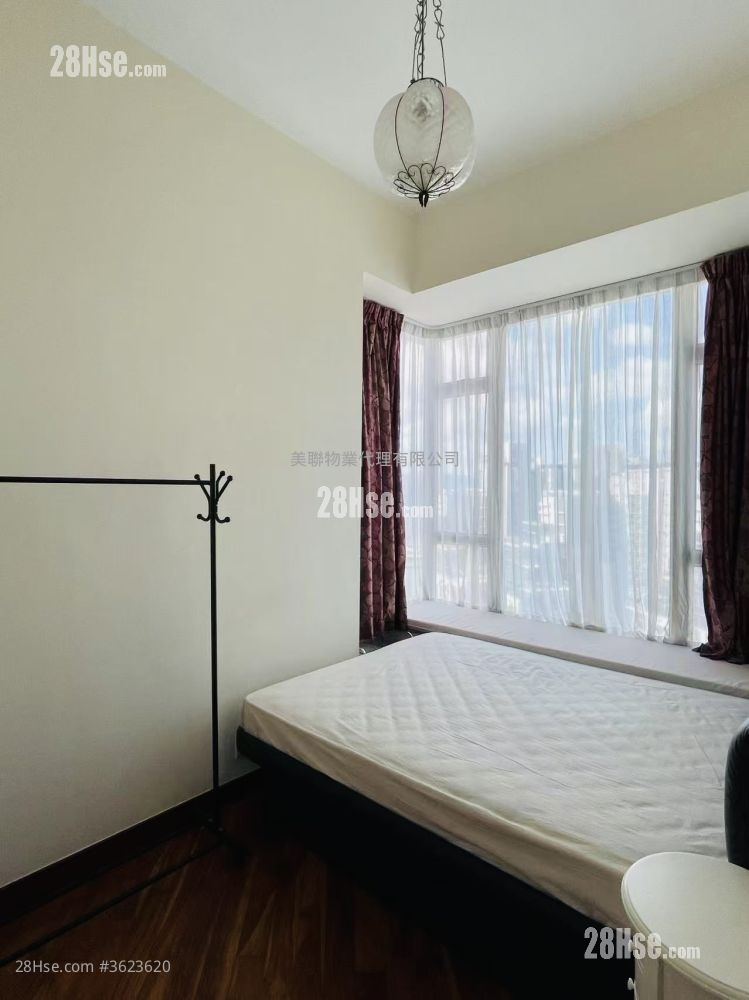 一號銀海 租盤 3 房 , 2 浴室 665 平方呎 一號銀海 租盤 3 房 , 2 浴室 665 平方呎