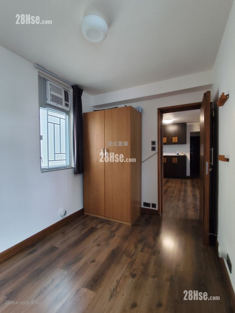 德福花園 租盤 2 房 , 1 浴室 517 平方呎 德福花園 租盤 2 房 , 1 浴室 517 平方呎