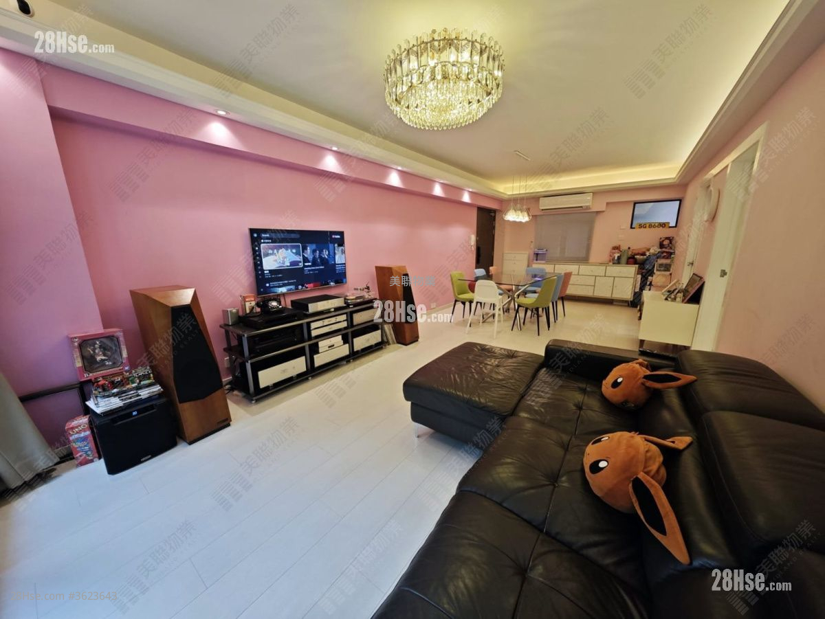 翡翠花園 售盤 3 房 , 3 浴室 959 平方呎