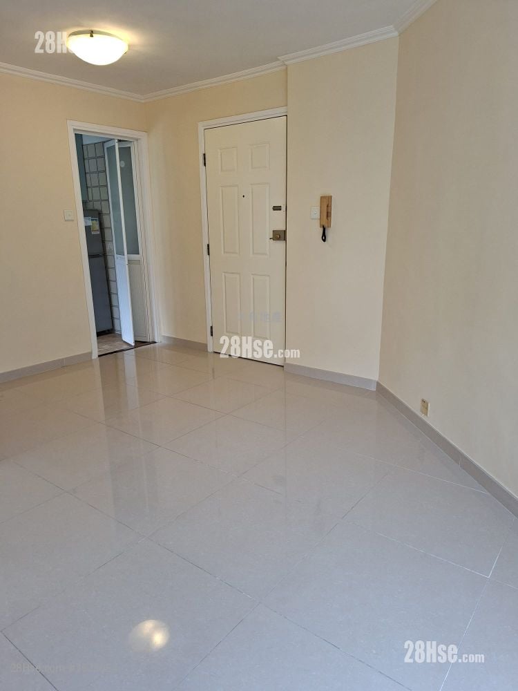 Whampoa Garden Rental 2 Bedrooms , 1 Bathroom 389 ft² Whampoa Garden Rental 2 Bedrooms , 1 Bathroom 389 ft²