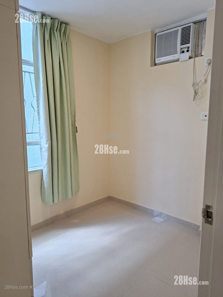 Whampoa Garden Rental 2 Bedrooms , 1 Bathroom 389 ft² Whampoa Garden Rental 2 Bedrooms , 1 Bathroom 389 ft²