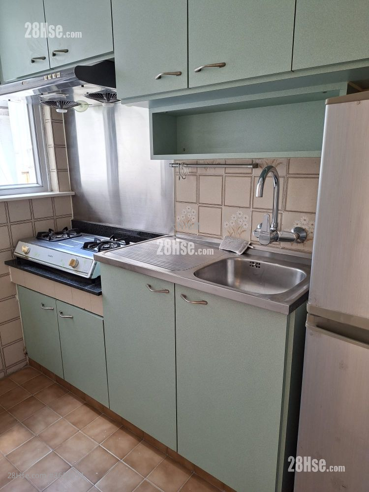 Whampoa Garden Rental 2 Bedrooms , 1 Bathroom 389 ft² Whampoa Garden Rental 2 Bedrooms , 1 Bathroom 389 ft²