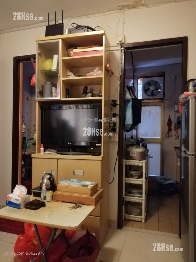 美寧中心 租盤 2 房 , 1 浴室 267 平方呎 美寧中心 租盤 2 房 , 1 浴室 267 平方呎