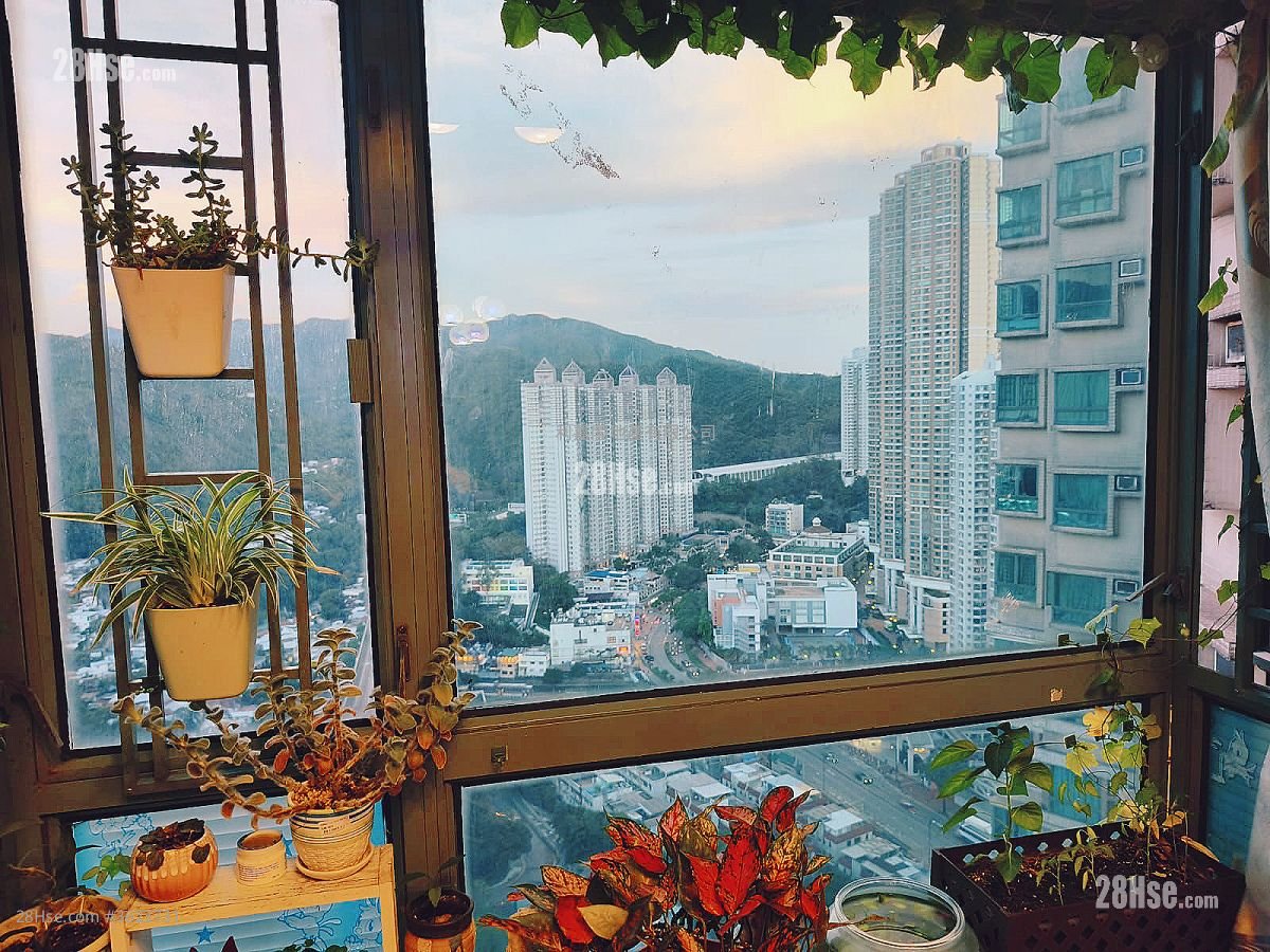 浪翠園 售盤 2 房 477 平方呎 浪翠園 售盤 2 房 477 平方呎