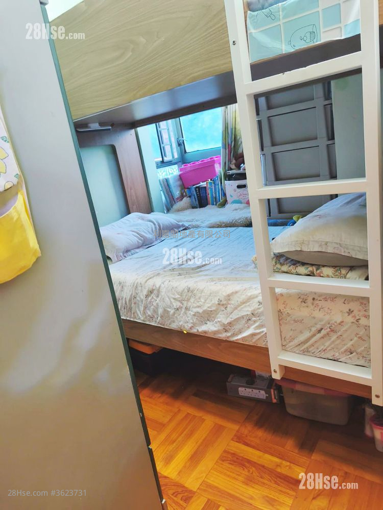 浪翠園 售盤 2 房 477 平方呎 浪翠園 售盤 2 房 477 平方呎