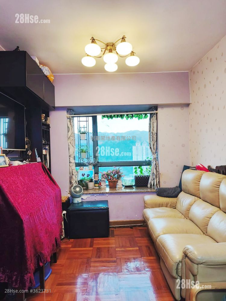 浪翠園 售盤 2 房 477 平方呎 浪翠園 售盤 2 房 477 平方呎