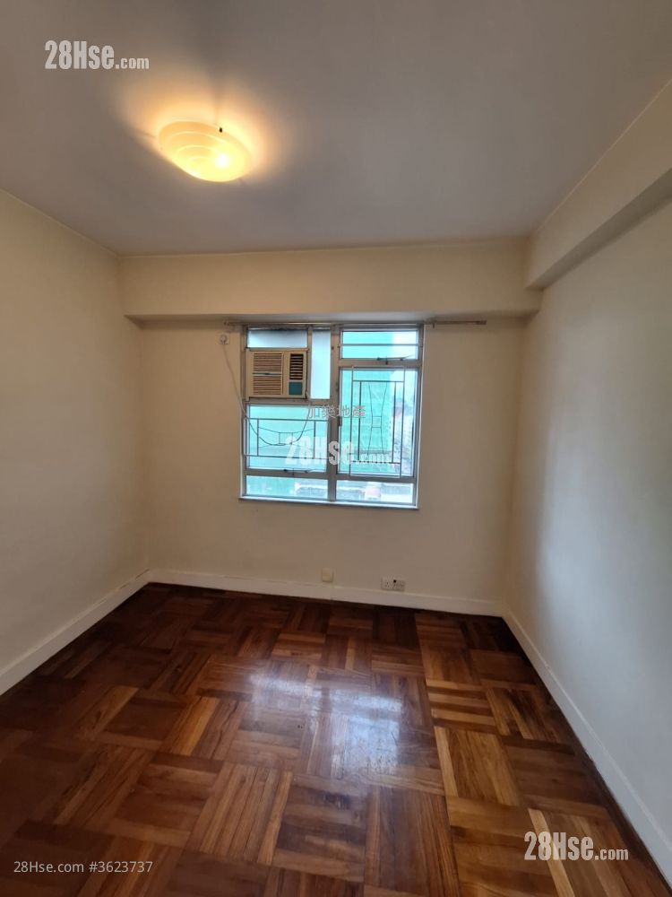 紅磡灣中心 租盤 2 房 , 1 浴室 411 平方呎 紅磡灣中心 租盤 2 房 , 1 浴室 411 平方呎