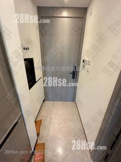 Novo Land Sell Studio , 1 Bathroom 235 ft² Novo Land Sell Studio , 1 Bathroom 235 ft²