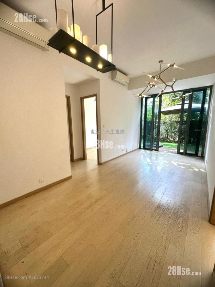 The Bloomsway Rental 3 Bedrooms , 2 Bathrooms 818 ft² The Bloomsway Rental 3 Bedrooms , 2 Bathrooms 818 ft²