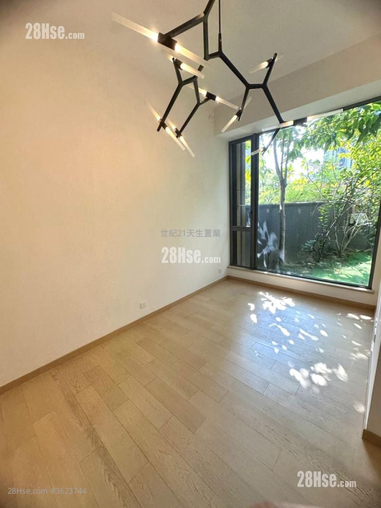 The Bloomsway Rental 3 Bedrooms , 2 Bathrooms 818 ft² The Bloomsway Rental 3 Bedrooms , 2 Bathrooms 818 ft²