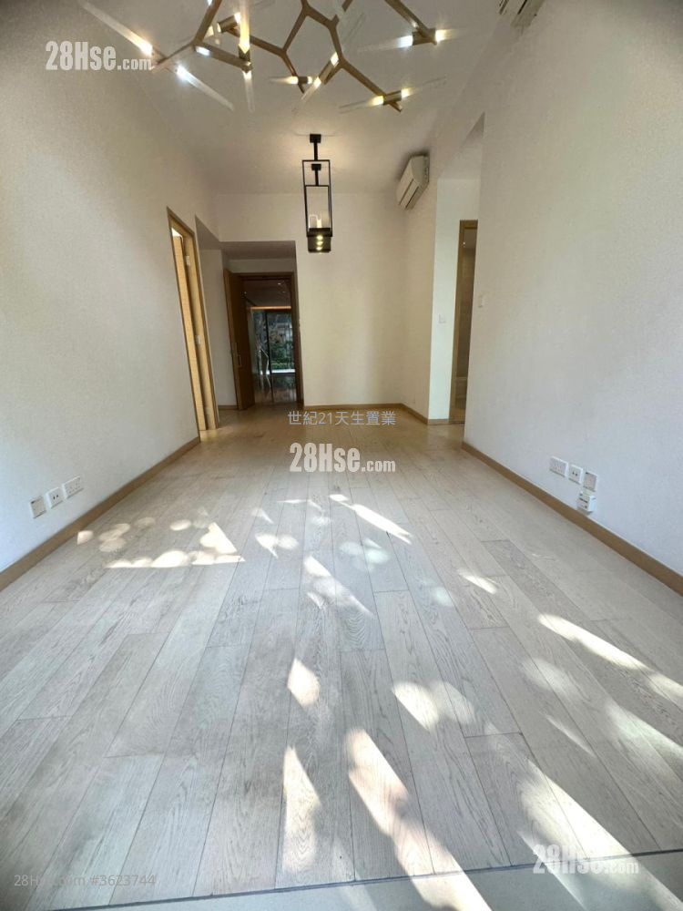 The Bloomsway Rental 3 Bedrooms , 2 Bathrooms 818 ft² The Bloomsway Rental 3 Bedrooms , 2 Bathrooms 818 ft²