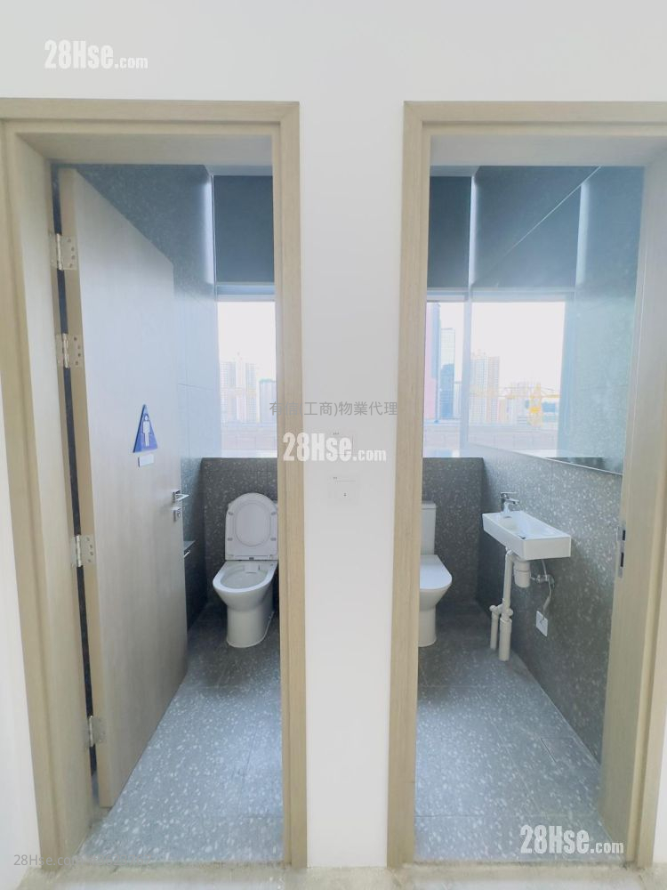 Dr. Kong Centre Rental 2 Toilets Dr. Kong Centre Rental 2 Toilets