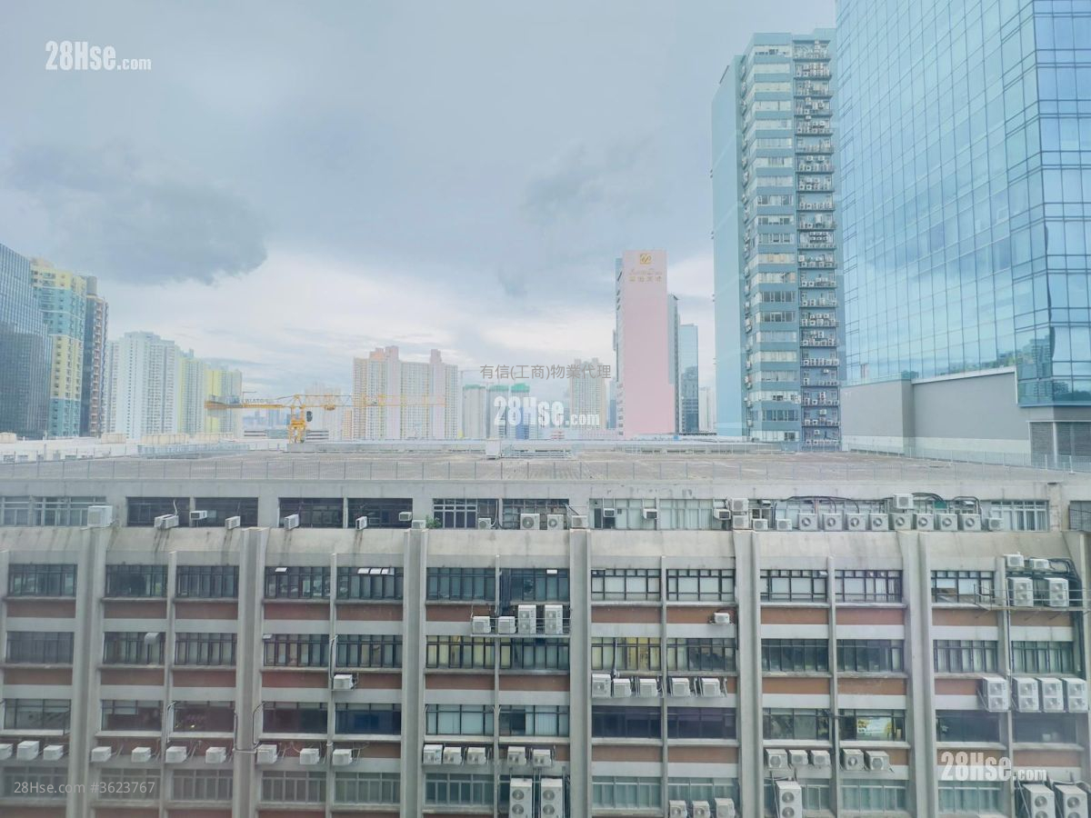 Dr. Kong Centre Rental 2 Toilets Dr. Kong Centre Rental 2 Toilets