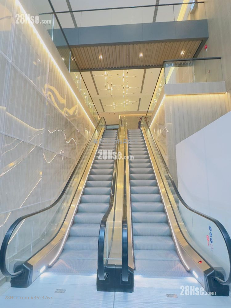 Dr. Kong Centre Rental 2 Toilets Dr. Kong Centre Rental 2 Toilets