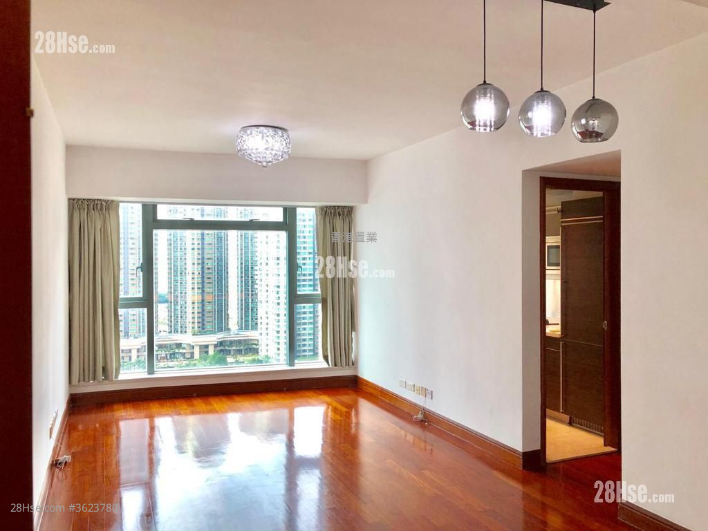 The Harbourside Rental 743 ft² The Harbourside Rental 743 ft²