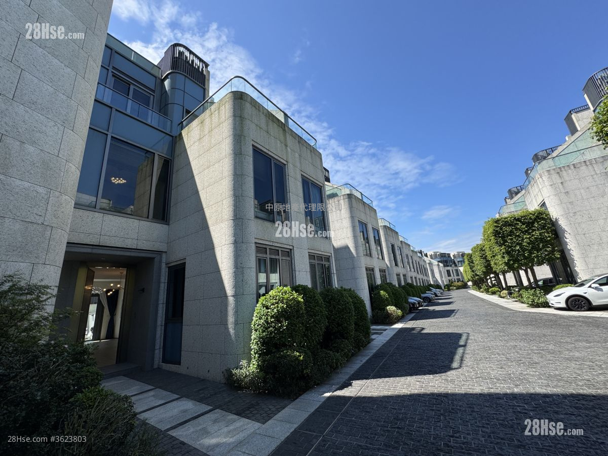 La Vetta Sell 4 Bedrooms 1,976 ft² La Vetta Sell 4 Bedrooms 1,976 ft²