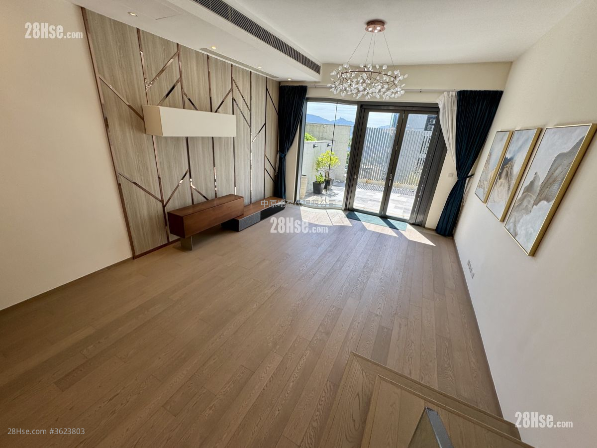 La Vetta Sell 4 Bedrooms 1,976 ft² La Vetta Sell 4 Bedrooms 1,976 ft²