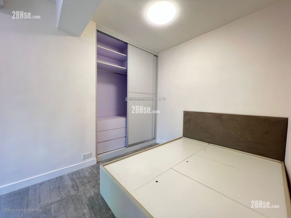 Manrich Court Sell 1 Bedroom , 1 Bathroom 415 ft² Manrich Court Sell 1 Bedroom , 1 Bathroom 415 ft²