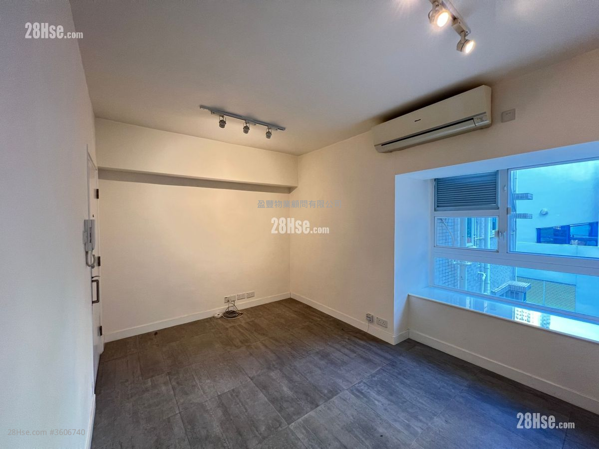 Manrich Court Sell 1 Bedroom , 1 Bathroom 415 ft² Manrich Court Sell 1 Bedroom , 1 Bathroom 415 ft²