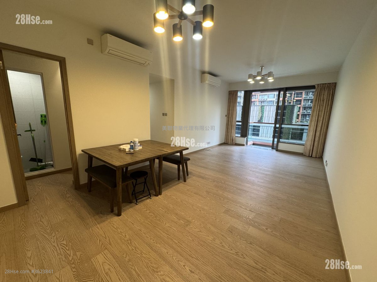 海日灣 II 售盤 3 房 , 3 浴室 1,041 平方呎 海日灣 II 售盤 3 房 , 3 浴室 1,041 平方呎