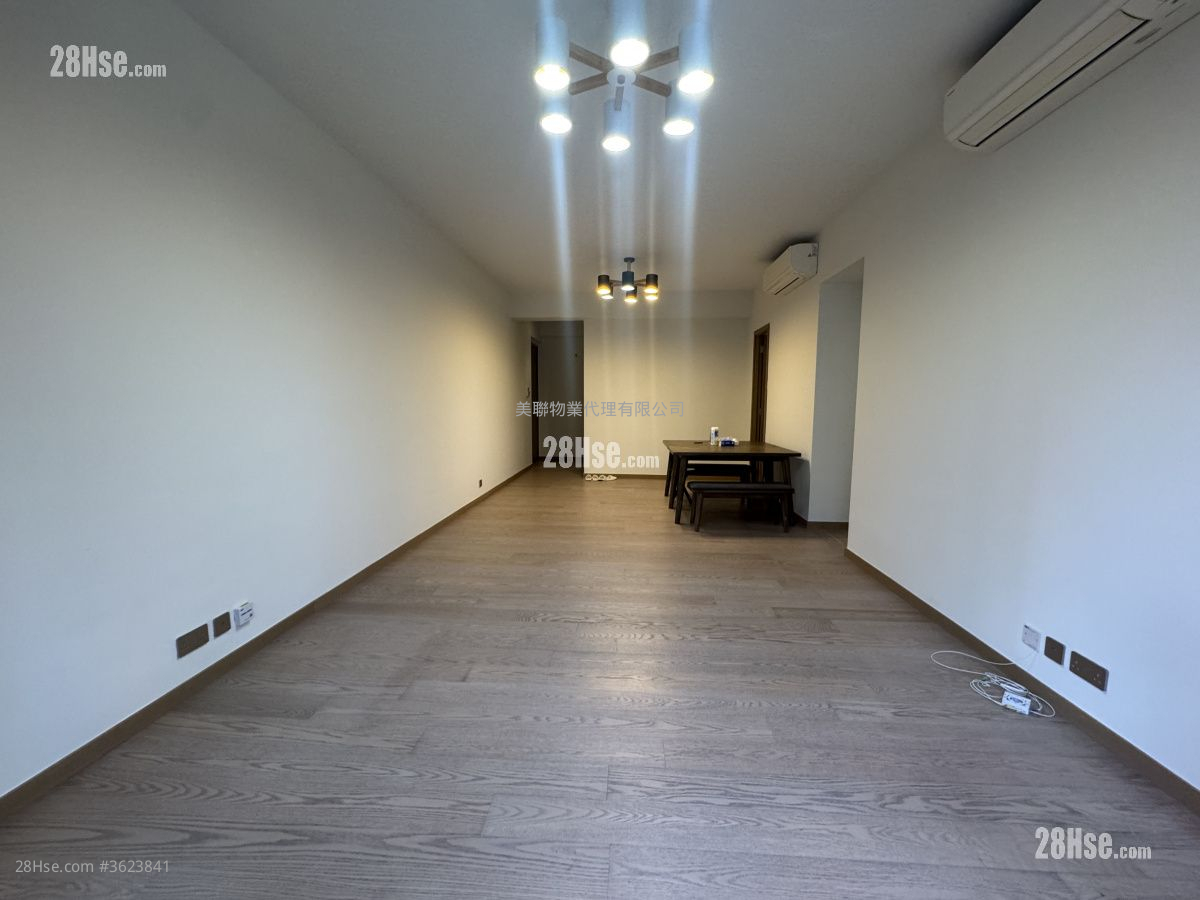 海日灣 II 售盤 3 房 , 3 浴室 1,041 平方呎 海日灣 II 售盤 3 房 , 3 浴室 1,041 平方呎