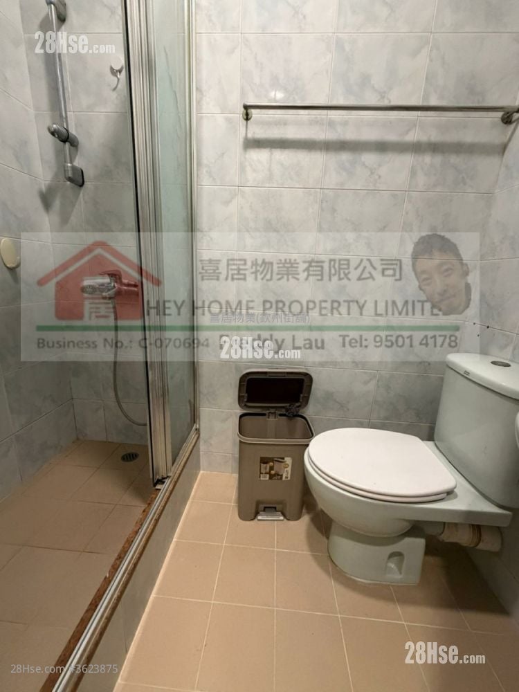 鴻裕大廈 租盤 3 房 , 1 浴室 448 平方呎 鴻裕大廈 租盤 3 房 , 1 浴室 448 平方呎