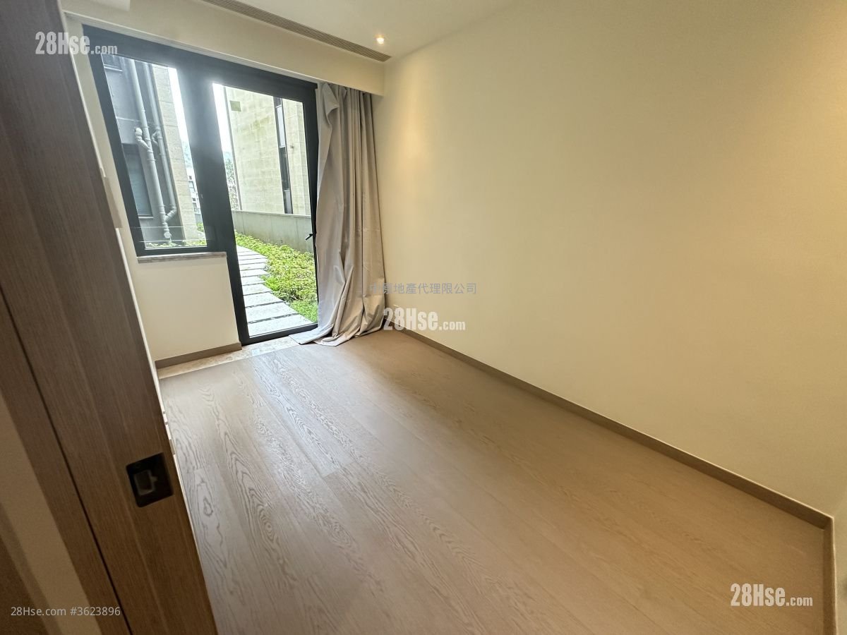 Villa Lucca Rental 4 Bedrooms , 3 Bathrooms 1,477 ft² Villa Lucca Rental 4 Bedrooms , 3 Bathrooms 1,477 ft²