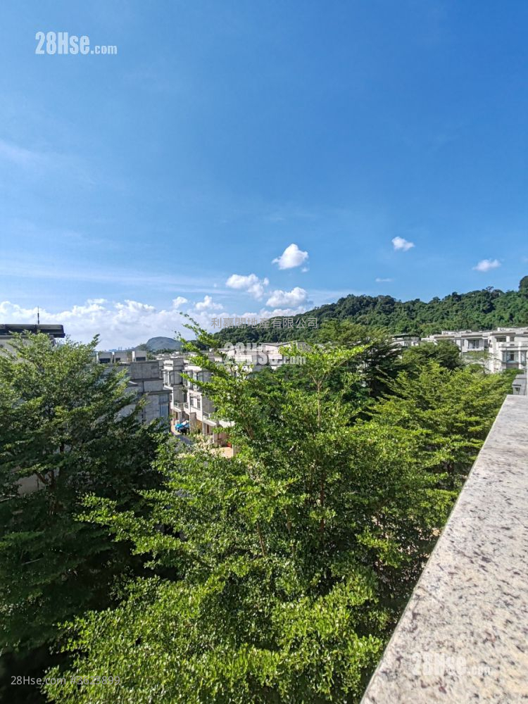 The Green Rental 3 Bedrooms , 2 Bathrooms 1,315 ft² The Green Rental 3 Bedrooms , 2 Bathrooms 1,315 ft²